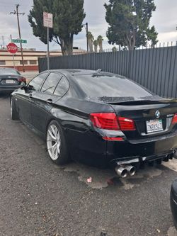 Bmw 2012 535i msport