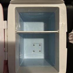 Mini Fridge For Bedroom, Car, Office Desk, Portable 4L/6 can Electric Plug In Cooler &Warmer