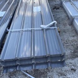 (50) 116.3” X 35.8 Metal Roofing  (New)
