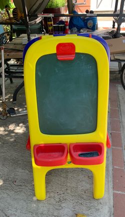 Crayola Magnetic Double Easel