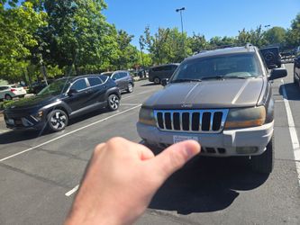 2000 Jeep Cherokee