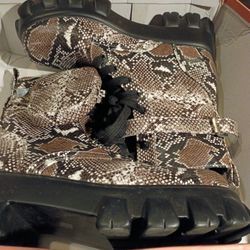 LEMONADE STYLE FLAME "SNAKE" BOOTS