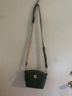 💯 Authentic Dooney & Bourke  Crossbody Bag