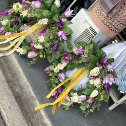 2 Door Hanging Wreaths 19 Inches 