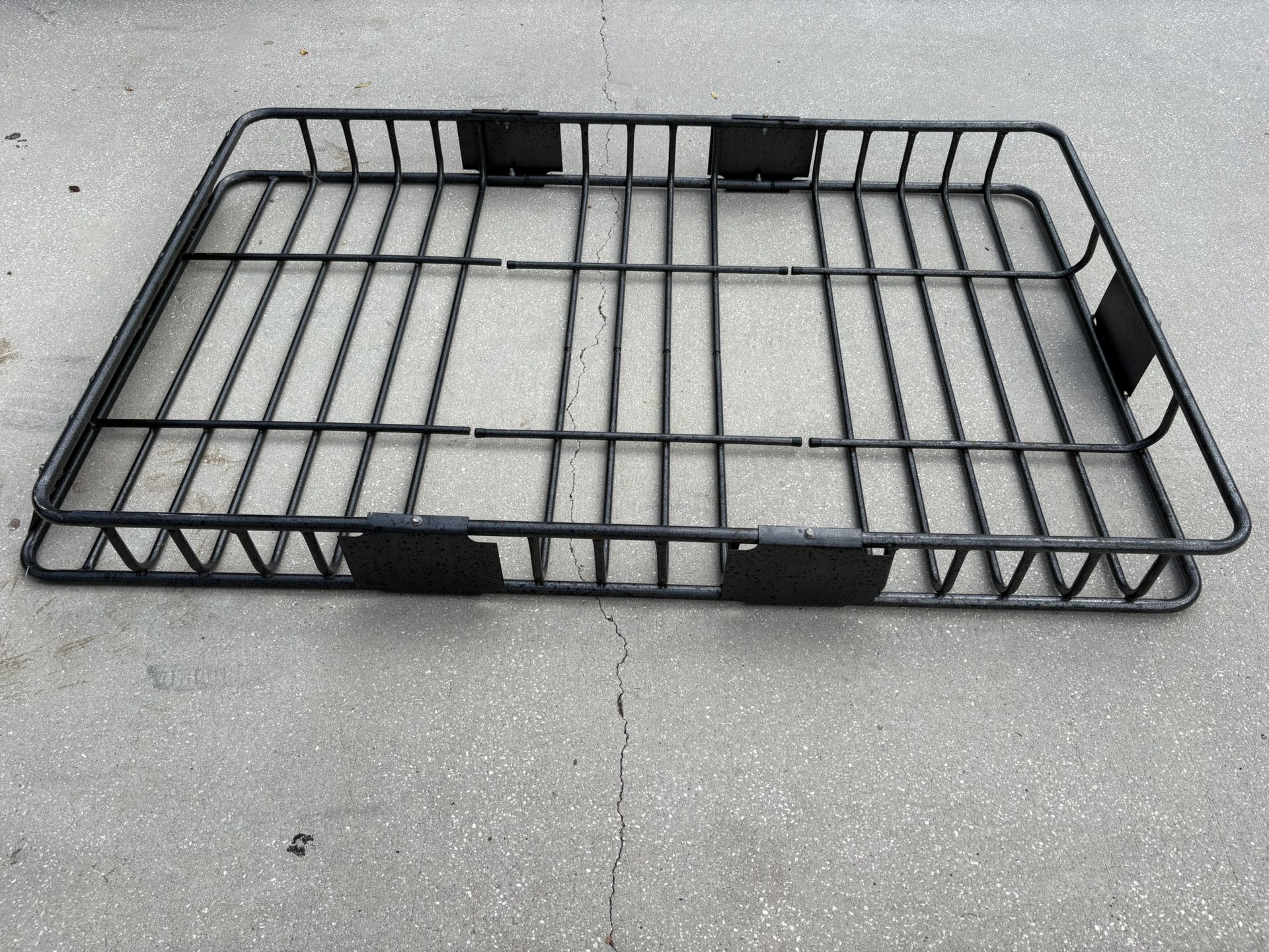 Luggage Cargo Rack With Bungee Net Top Of Car