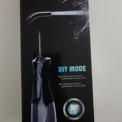 PORTABLE TEETH IRRIGATION