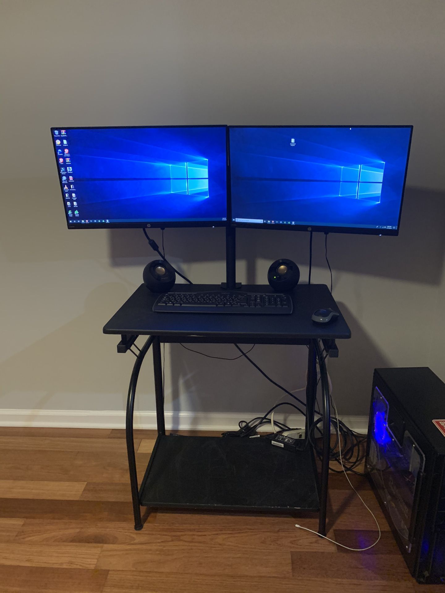 Complete Gaming Desktop Computer with Dual Monitors!!!!!!