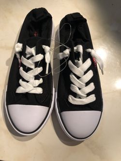 Brand New Shoes Size 4