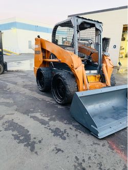 2011 case SR 200 skid steer