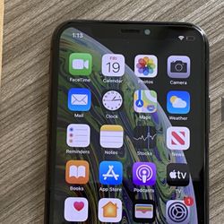 iPhone XS Unlocked (Jailbreak Optional)