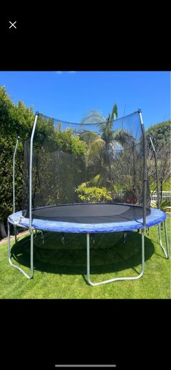 Trampoline 