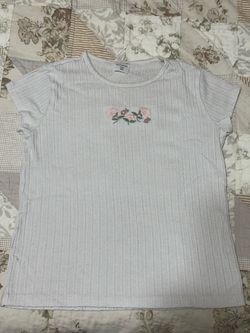 White Abercrombie and Fitch Floral Lace top