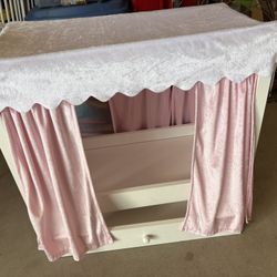 American Girl Or Generation doll Bed