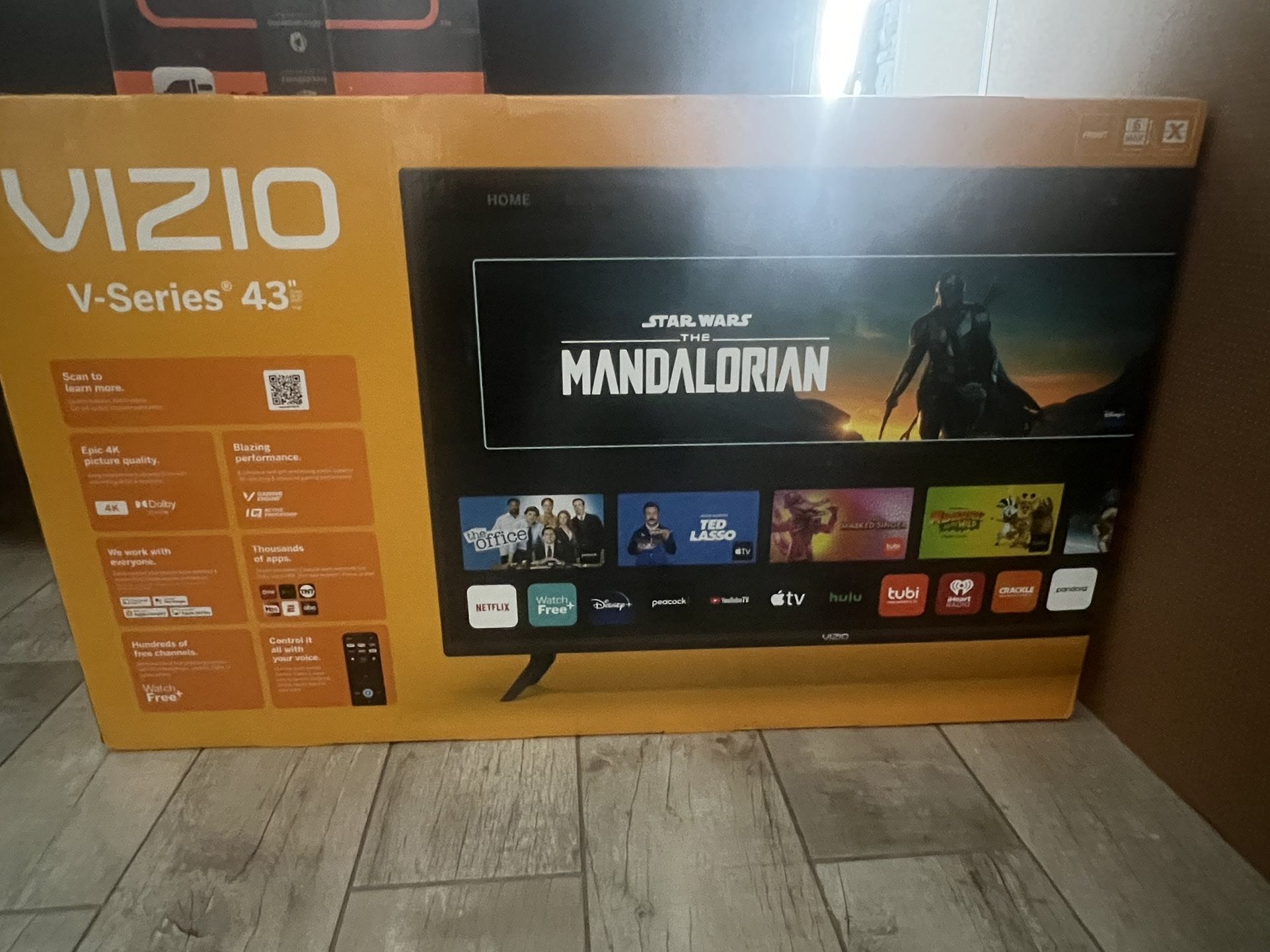 Vizio V-Series  4K Smart  TV (43 Inch)