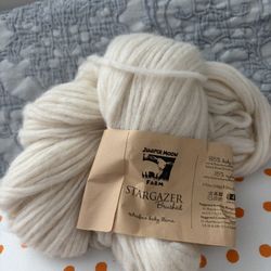 1 Skein 85% Baby Llama-Juniper Moon Farm Stargazer Brushed 
