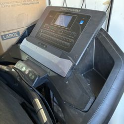 Treadmill 