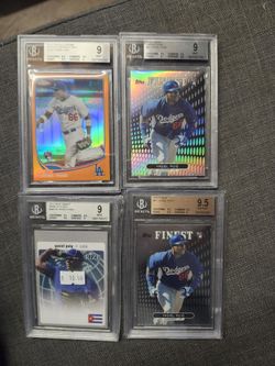 PUIG RC GRADED 4 CARDS