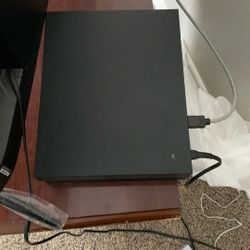 Xbox One X 