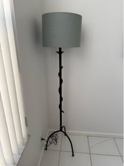Standing lamp
