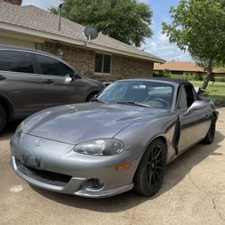 2005 Mazda Miata Part Out 
