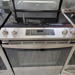 GE Electric Stove Glass Top Stainless Steel Slide In