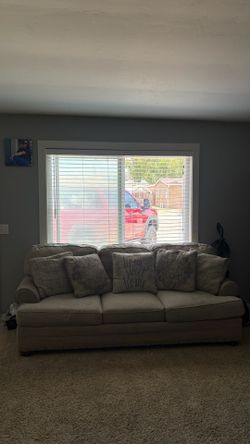 Two-Piece Couch Set with Pull-Out Sleeper Sofa
