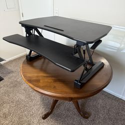 ⬆️ Adjustable Sit-Stand Monitor Riser – Spacious, Smooth Lift, Excellent Condition