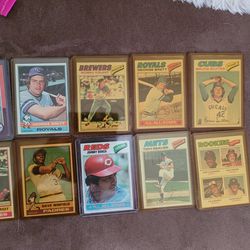 OLD BASEBALL CARDS (DM me for price)