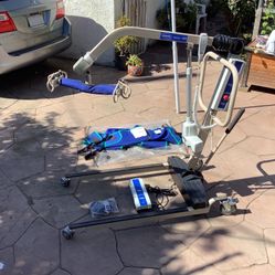 Invacare Reliant 450 , Electric, battery- powered lift, unused