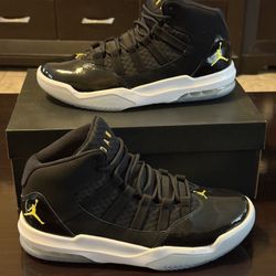 Jordan Max Aura  