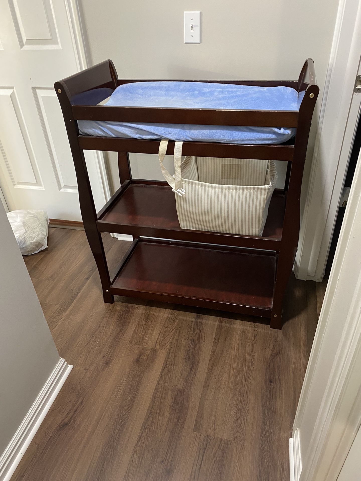 Changing table