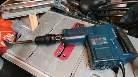 -Max Demolition Hammer