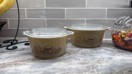 Pyrex casserole dishes