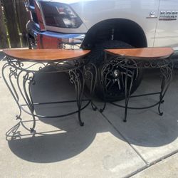 Decorative Tables 