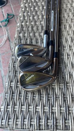 TaylorMade 54°, 56° 60° wedges set lefty