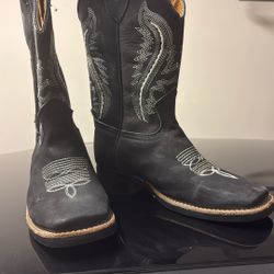 Becerra Boots