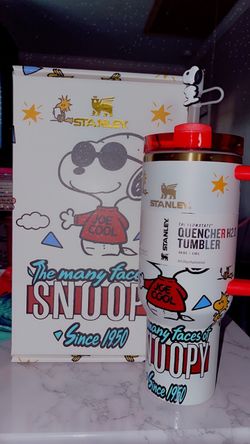 Stanley x Snoopy Quencher H2.0 Tumbler 40oz