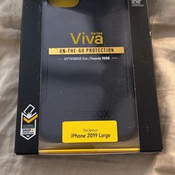 OtterBox Viva Series Phone Case for Apple iPhone 11 - Black