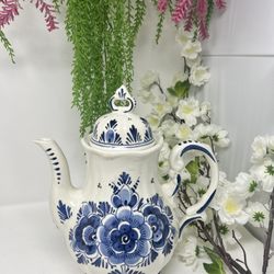 Vintage Delft Blue Hand-Painted Coffee Pot – Holland 
