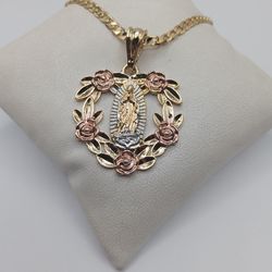 Necklaces For Women 