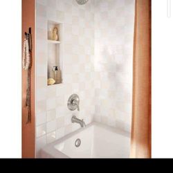4 Deluxe Shower/Bath Fixtures 