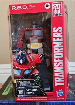 Optimus Prime Transformers R.E.D. Generations Hasbro