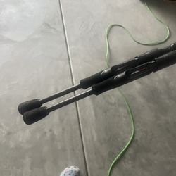 2 Ark Catalyzer Spinning Rods (Read Description) 