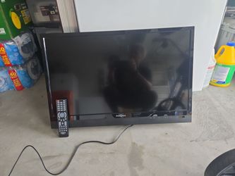 LED insigna 32"