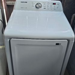 *SAMSUNG GAS DRYER ,LIKE NEW ,DELUXE ,Heavy duty. 