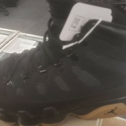 Man's Jordan Retro 