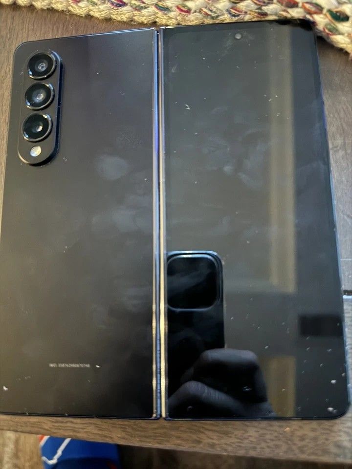 Samsung Fold 4