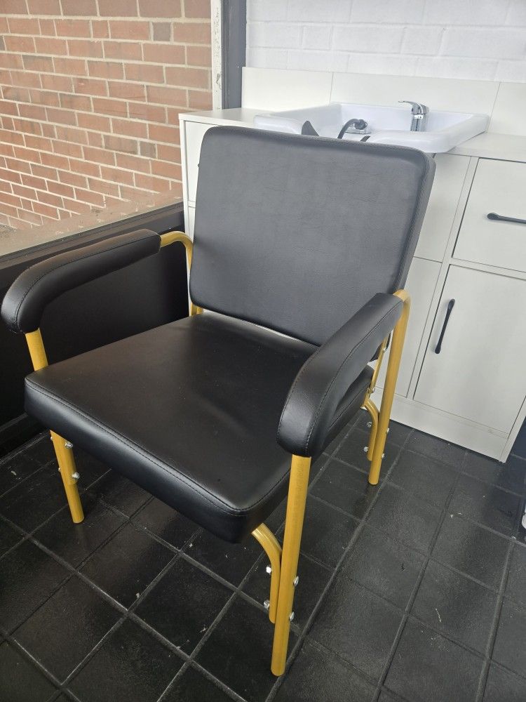 Shampoo Chair