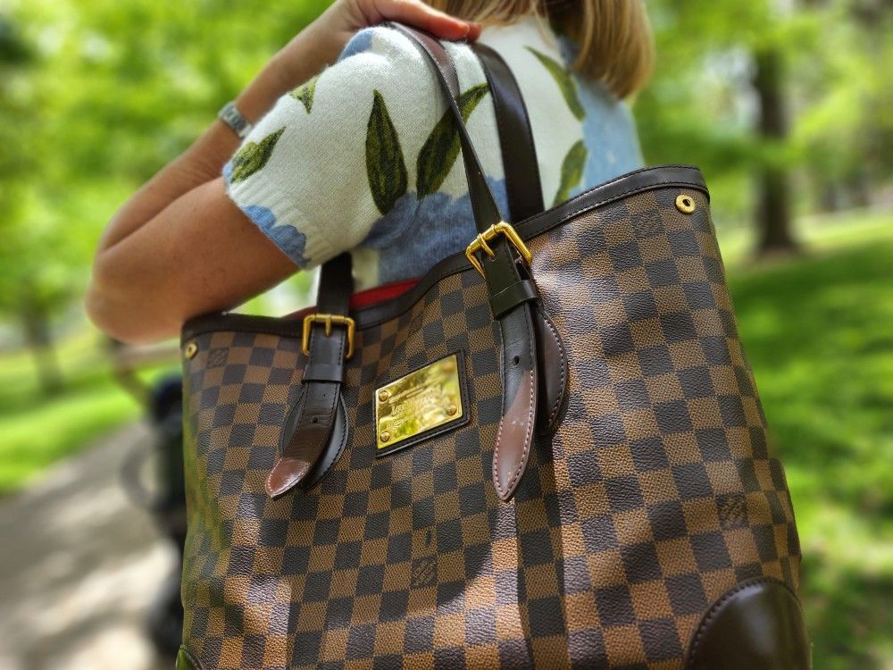 Authentic Louis Vuitton Hampstead