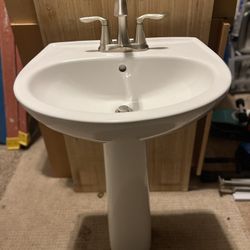 Pedestal Sink